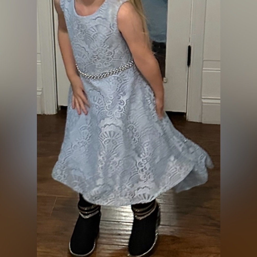 Rare Editions Dress Girls Size 5 Ice Blue Sparkly Lace Sleeveless Like New!